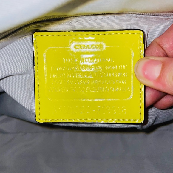 Authentic Coach Purse - Picture 2 of 4